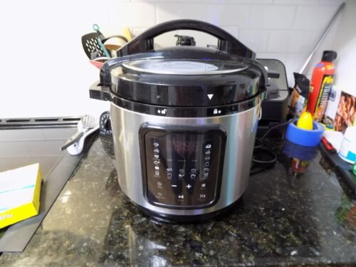 Instant Pot Duo 7-in-1 Mini Electric Pressure Cooker. Slow Rice Cooker. Steamer. Sauté. Yogurt Maker. Warmer & Sterilizer. Includes Free App with over 1900 Recipes. Stainless Steel. 3 Quart photo review