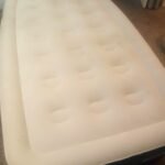 OhGeni Queen Air Mattress with Built in Pump. Inflatable Blow Up Mattress 18 Raised Comfort.Upgraded Surface Portable Mattress. Air Bed for Camping. Home and Guest. Colchone Inflable. 650 lbs Max photo review