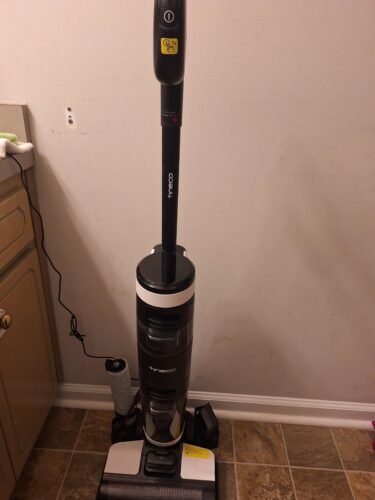 Tineco iFLOOR 3 Breeze Complete Wet Dry Vacuum Cordless Floor Cleaner and Mop One-Step Cleaning for Hard Floors photo review