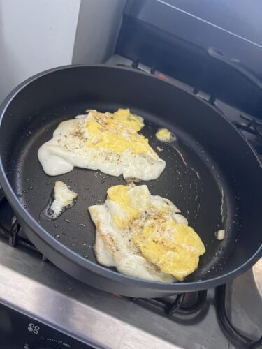 SENSARTE 17 Piece Pots and Pans Set. Nonstick Detachable Handle Cookware Set. Induction Kitchen Cookware Set with Removable Handle. Healthy Non Stick for RV. Dishwasher ＆ Oven Safe. PFOA Free (White) photo review