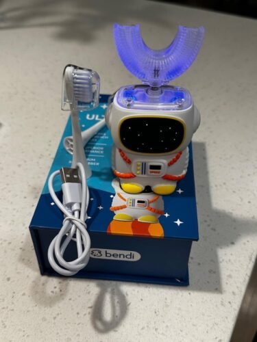 Sensory 360 Round U-Shaped Astronaut Design Mouthguard Electric Toothbrush for Kids Ages 2-7 - Automatic Memory Function - 5 Modes Toothbrush with Multiple Heads – Kids Travel Essentials (White) photo review
