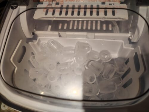 ecozy Portable Countertop Ice Maker - 9 Ice Cubes in 6 Minutes. 26 lbs Daily Output. Self-Cleaning with Ice Bags. Scoop. and Basket for Kitchen. Office. Bar. Party - Black photo review