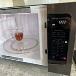 TOSHIBA EM131A5C-BS Countertop Microwave Ovens 1.2 Cu Ft. 12.4 Removable Turntable Smart Humidity Sensor 12 Auto Menus Mute Function ECO Mode Easy Clean Interior Black Color 1000W photo review