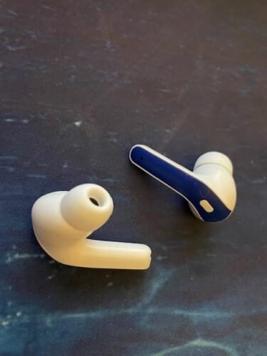 TAGRY Bluetooth Headphones True Wireless Earbuds 60H Playback LED Power Display Earphones with Wireless Charging Case IPX5 Waterproof in-Ear Ear buds with Mic for TV Smart Phone Laptop Computer Sports photo review