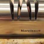 Narcissus Knife Sharpener. Professional 2 Stage Electric Knife Sharpener for Quick Sharpening & Polishing. with Scissors Sharpener and Metal Dust Collection Box. Stainless Steel. Silver photo review