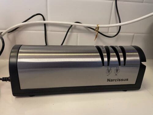 Narcissus Knife Sharpener. Professional 2 Stage Electric Knife Sharpener for Quick Sharpening & Polishing. with Scissors Sharpener and Metal Dust Collection Box. Stainless Steel. Silver photo review