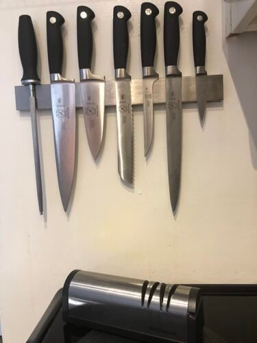 Narcissus Knife Sharpener. Professional 2 Stage Electric Knife Sharpener for Quick Sharpening & Polishing. with Scissors Sharpener and Metal Dust Collection Box. Stainless Steel. Silver photo review