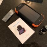 BLAVOR Solar Power Bank 10.000mAh. Portable Wireless Charger. 20W Fast Charging External Battery Pack with USB C for Cell Phones. Solar Panel Charging with Dual Flashlight for Camping photo review