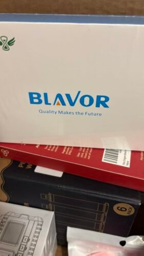 BLAVOR Solar Power Bank 10.000mAh. Portable Wireless Charger. 20W Fast Charging External Battery Pack with USB C for Cell Phones. Solar Panel Charging with Dual Flashlight for Camping photo review