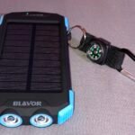 BLAVOR Solar Power Bank 10.000mAh. Portable Wireless Charger. 20W Fast Charging External Battery Pack with USB C for Cell Phones. Solar Panel Charging with Dual Flashlight for Camping photo review
