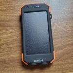 BLAVOR Solar Power Bank 10.000mAh. Portable Wireless Charger. 20W Fast Charging External Battery Pack with USB C for Cell Phones. Solar Panel Charging with Dual Flashlight for Camping photo review